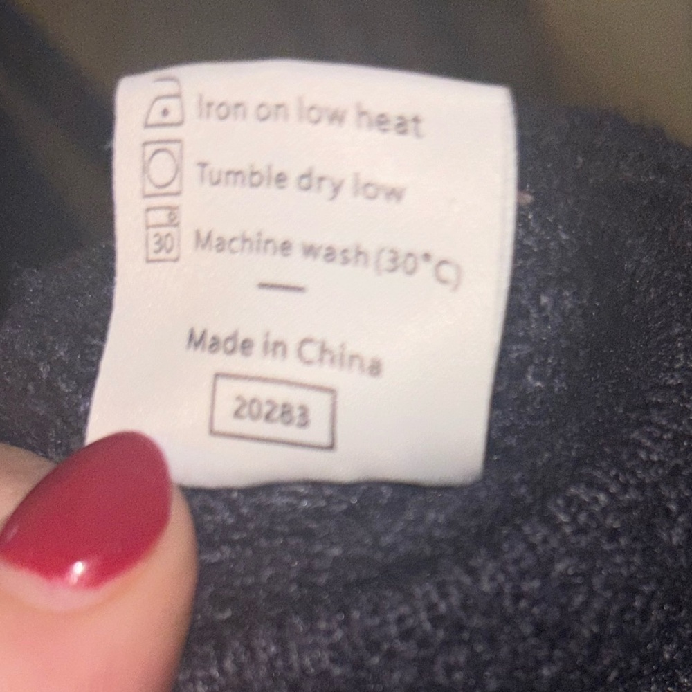 Women's Navy knit  Jumpsuit size Large - Picture 6 of 6